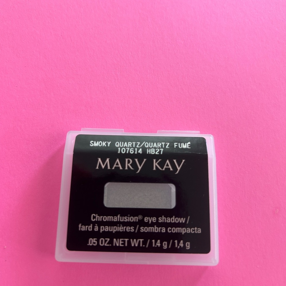 Mary Kay Chromafusion Smoky Quartz Eyeshadow - Gray